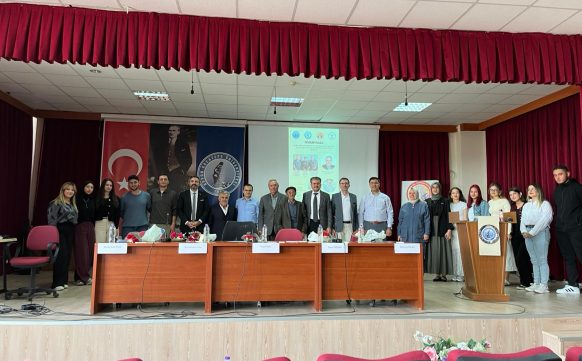 Türkçe Topluluğundan Söyleşi ve Dinleti: “Sözden Saza-Bir Âşık, Bir Saz, Bir Hikâye.”